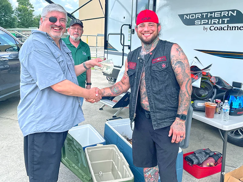VNVLV - MC DONATES $1,000 TO HERO BARRACKS!